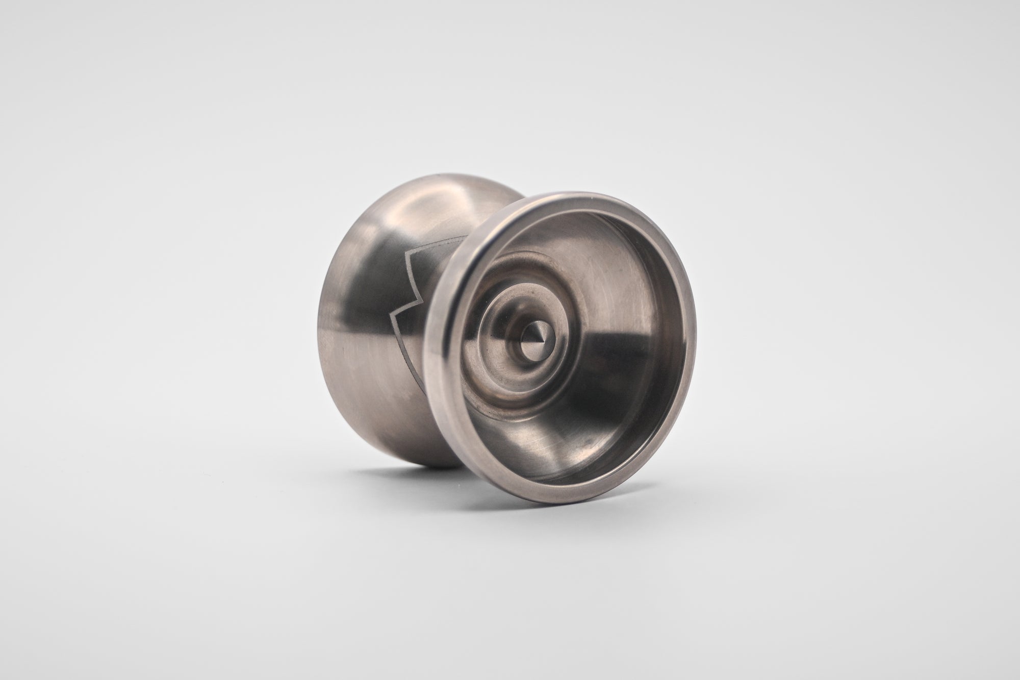 LOT#042 Titanium Peak